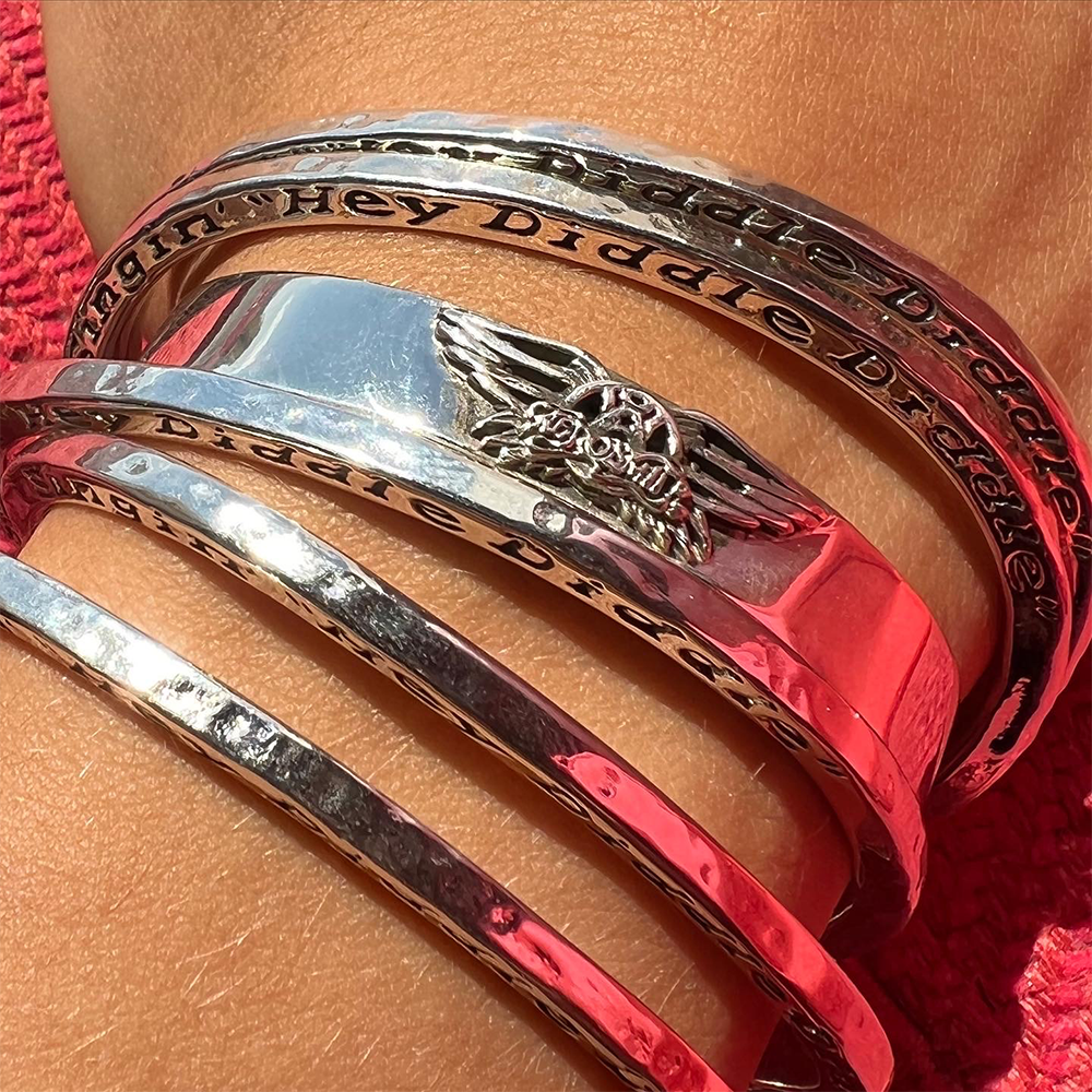Aerosmith Classic Wings bracciale cuff argento
